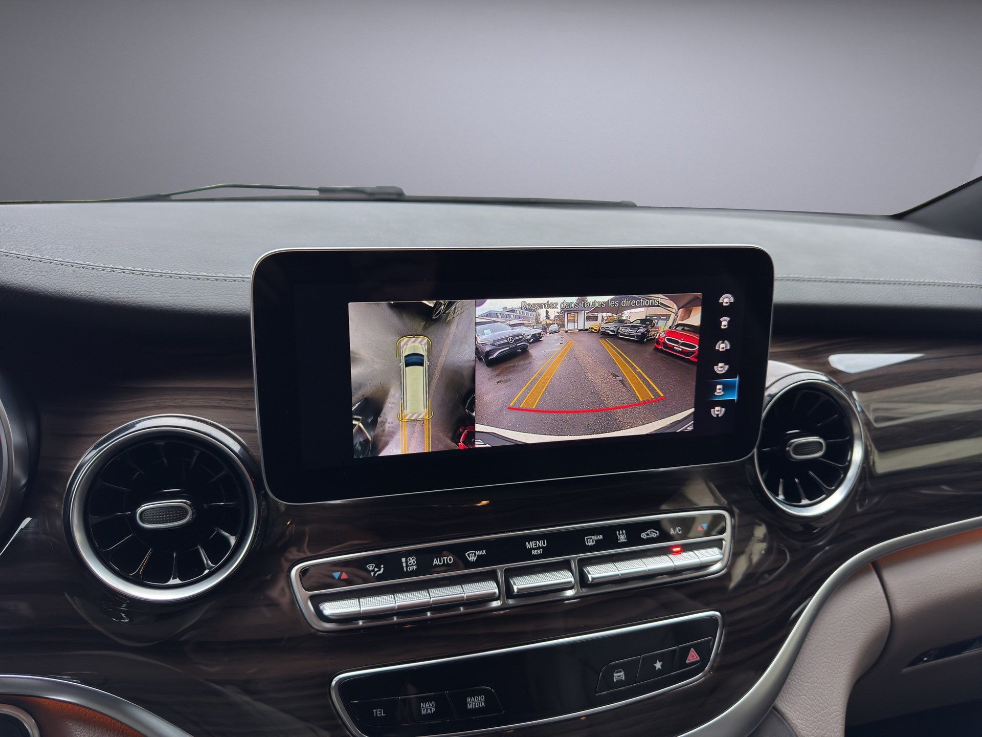 MERCEDES-BENZ V 300 d extralang Avantgarde 4Matic 9G-Tronic - 15