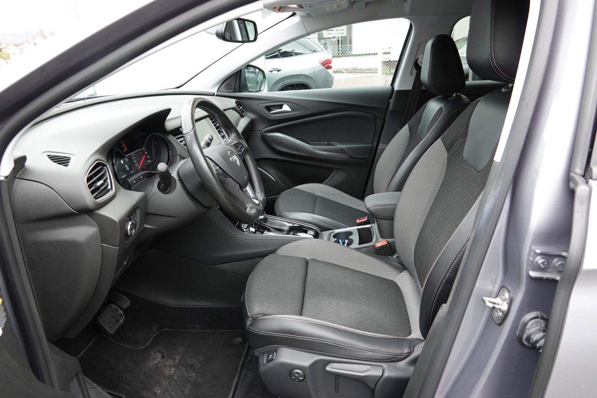 OPEL Grandland X 1.6 TP Excel - 14