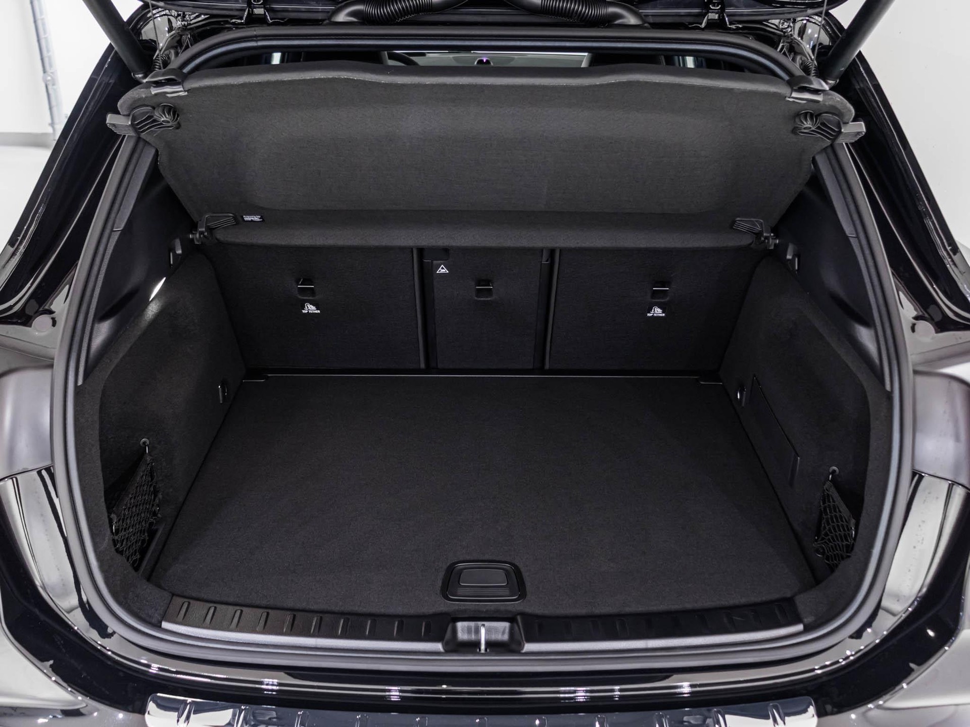 MERCEDES-BENZ GLA 220 d 4MATIC "Swiss Star" - 14