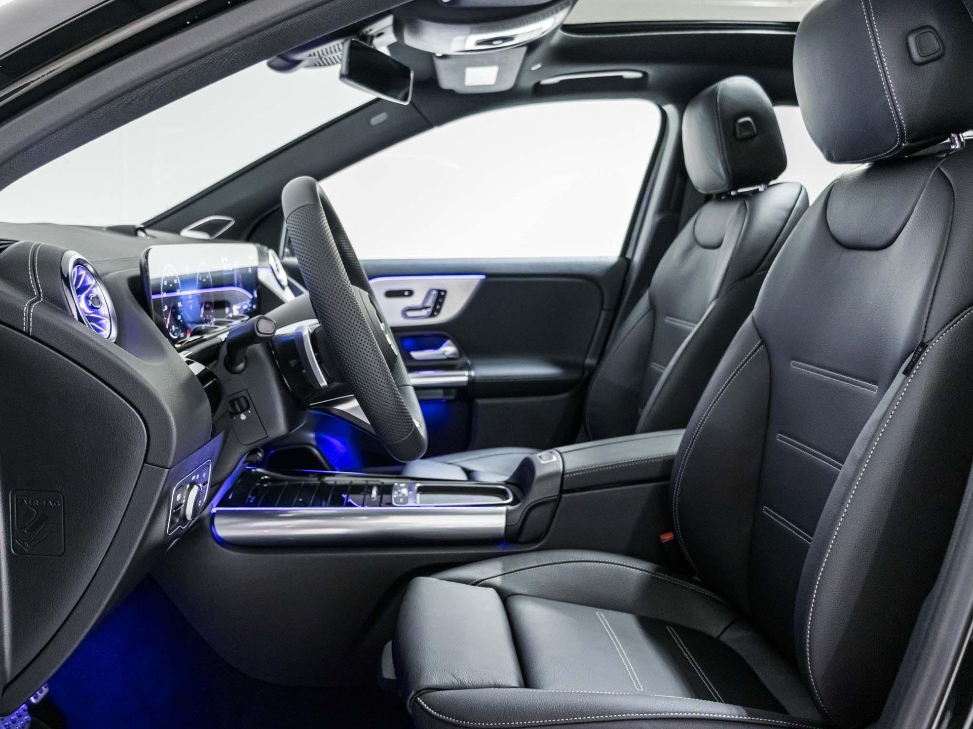 MERCEDES-BENZ GLA 220 d 4MATIC "Swiss Star" - 7