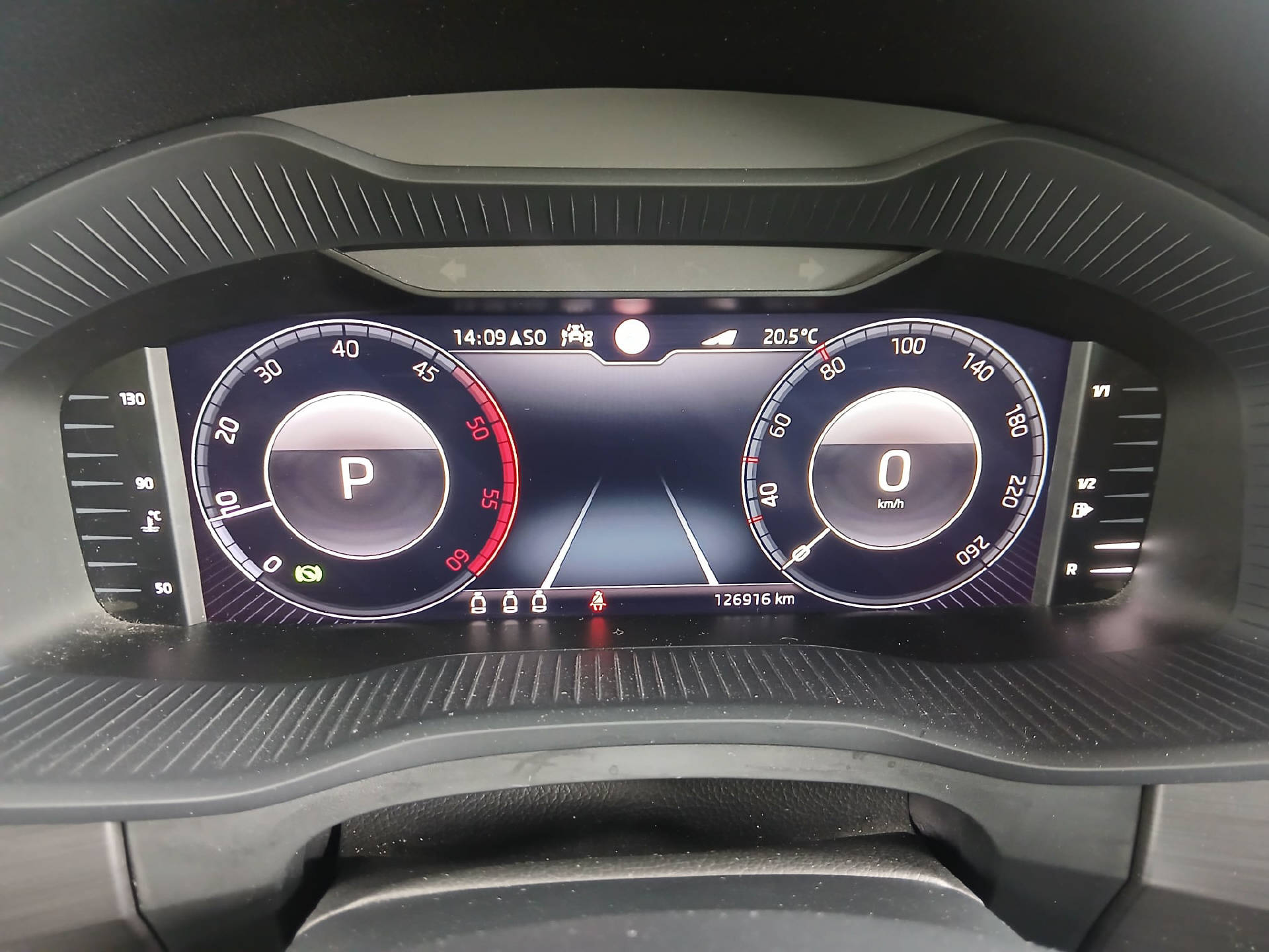 SKODA Kodiaq 2.0 TDI Ambition DSG-8
