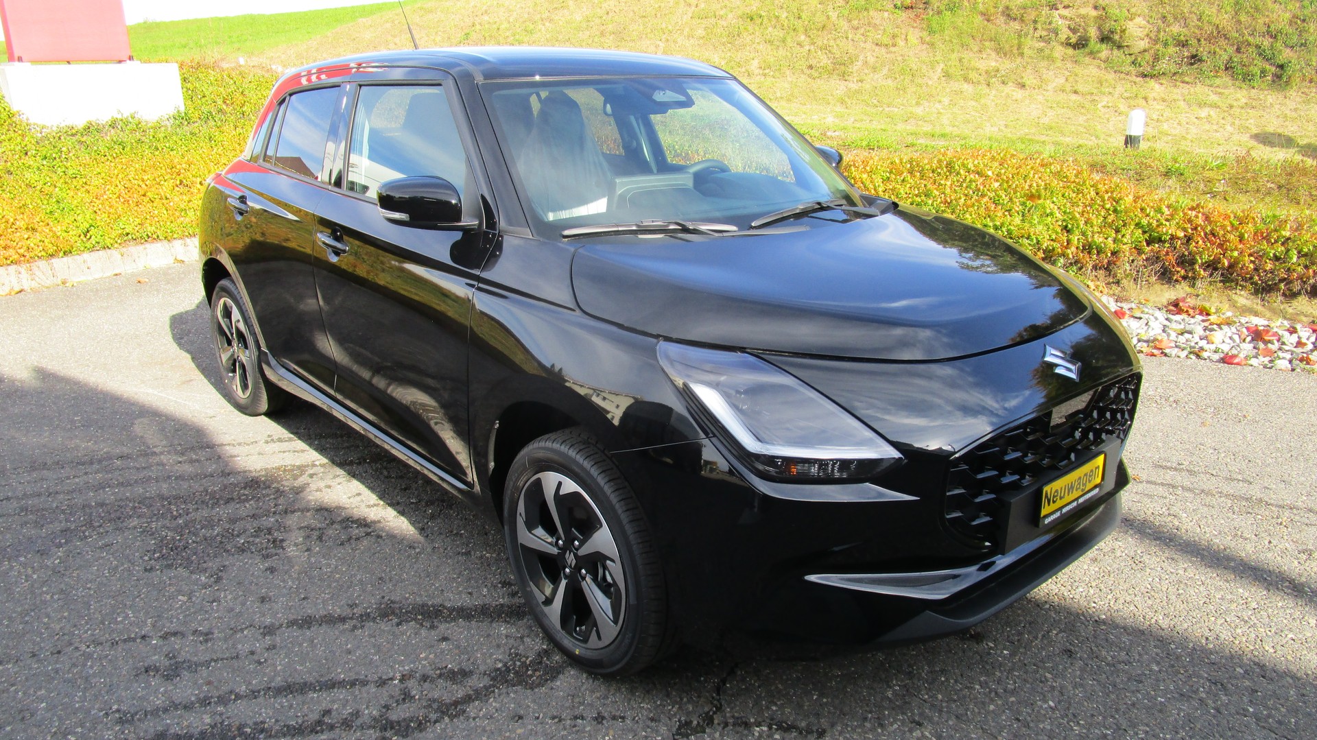 SUZUKI Swift 1.2 Compact Top Hybrid 4x4 - 2