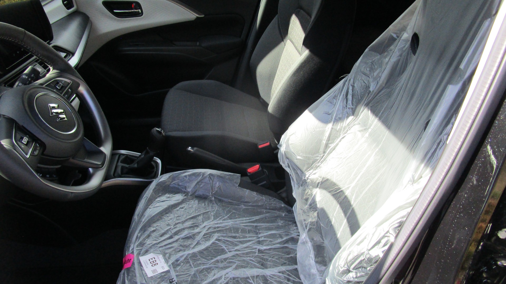 SUZUKI Swift 1.2 Compact Top Hybrid 4x4 - 11