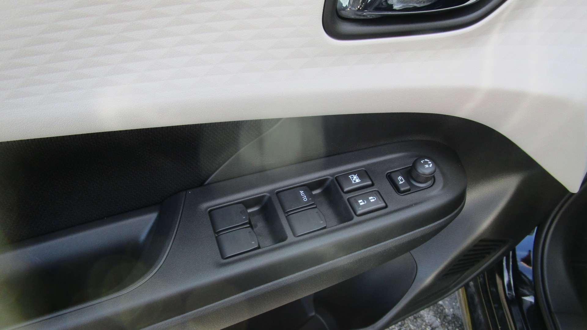 SUZUKI Swift 1.2 Compact Top Hybrid 4x4 - 9