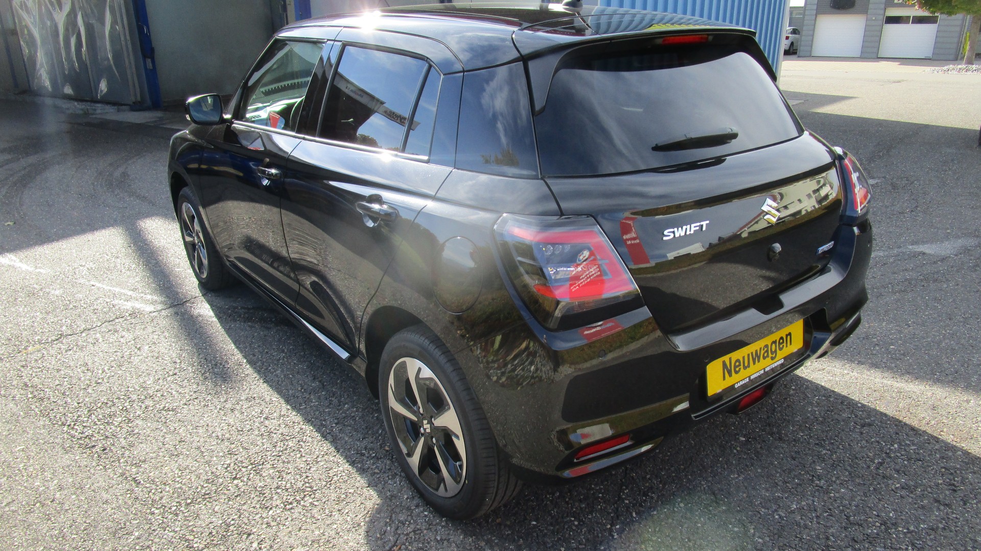 SUZUKI Swift 1.2 Compact Top Hybrid 4x4 - 6