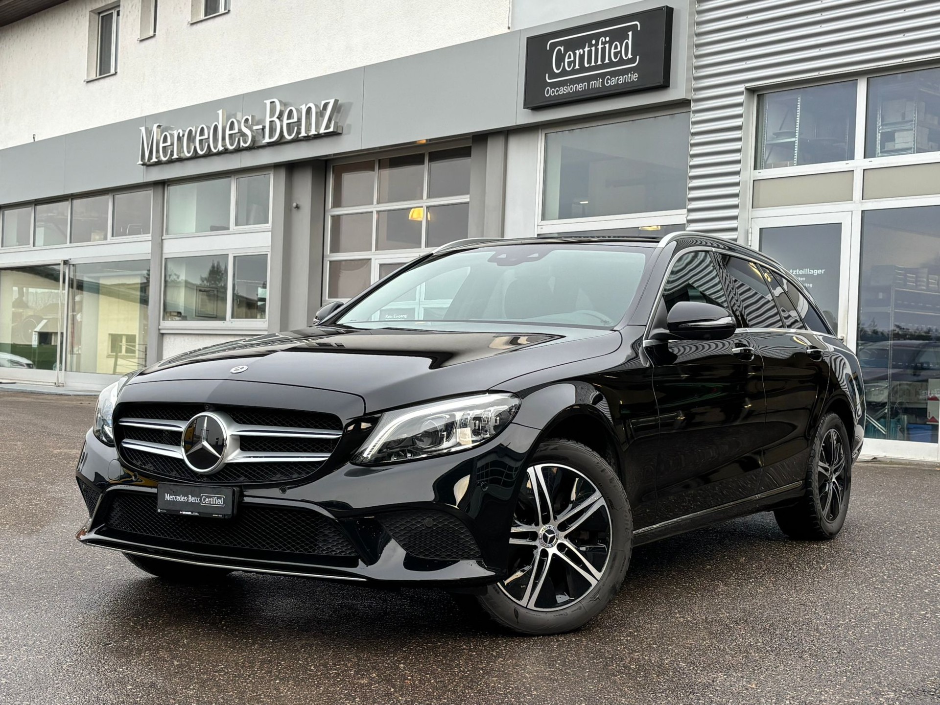 MERCEDES-BENZ C 220d Avantgarde 4Matic Kombi - 2