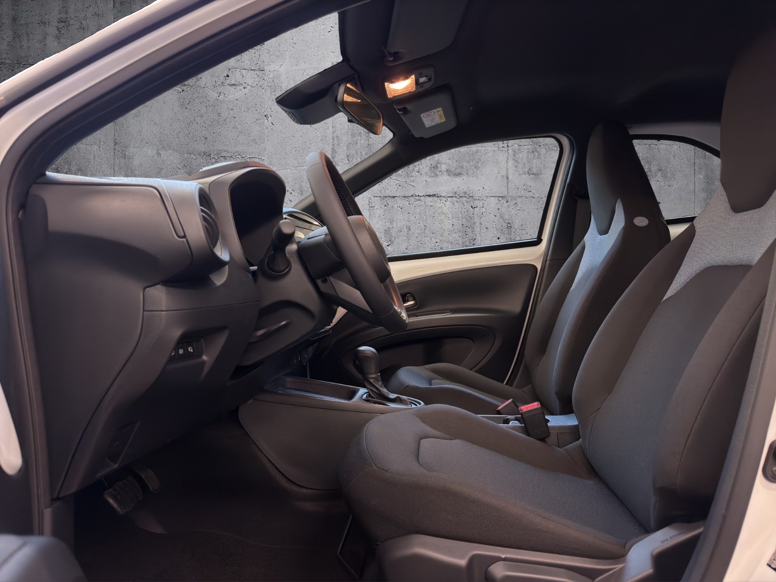 TOYOTA TOYOTA Aygo X 1.5 VVT-i HSD Trend - 9