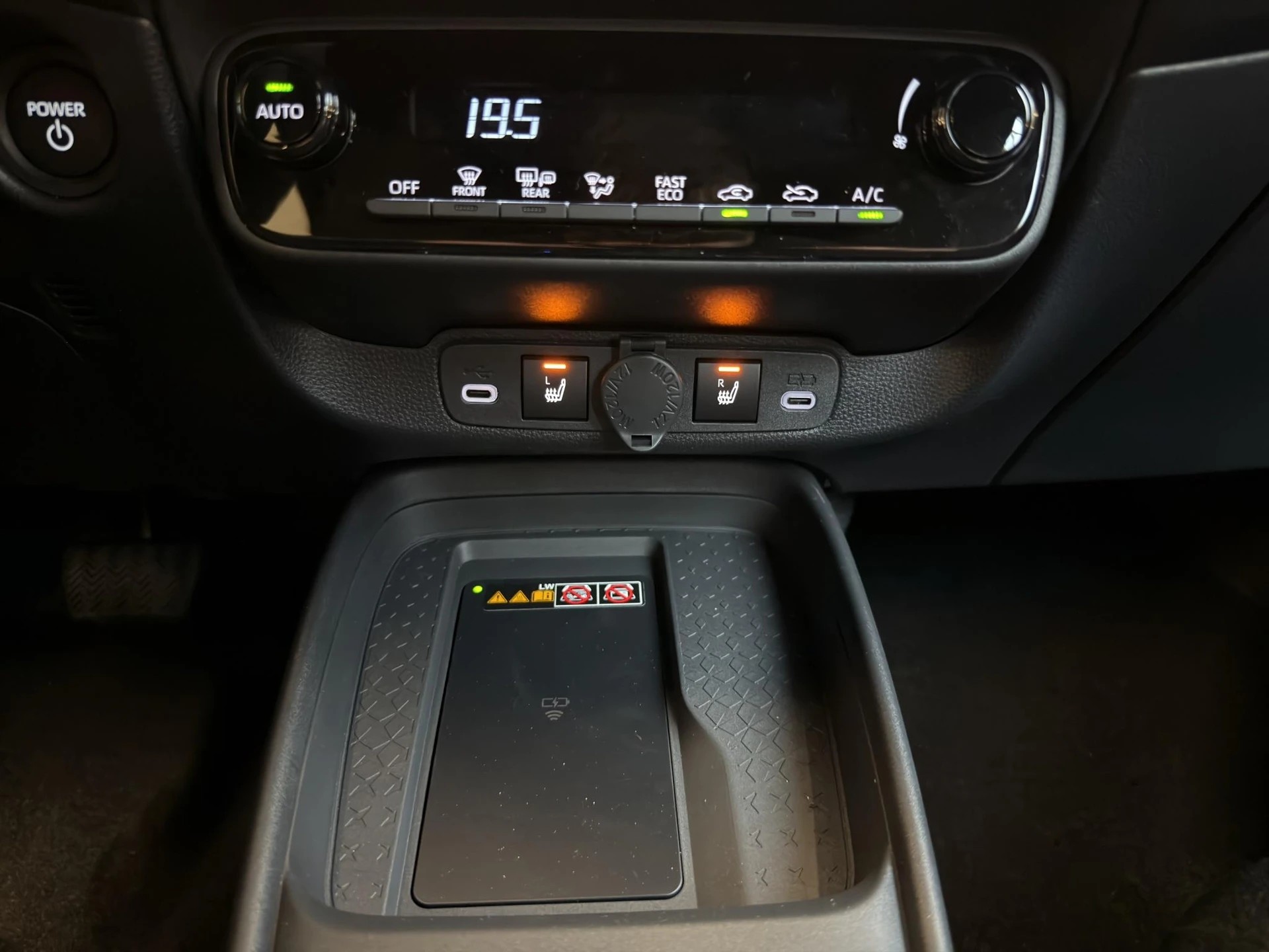 TOYOTA TOYOTA Aygo X 1.5 VVT-i HSD Trend - 13