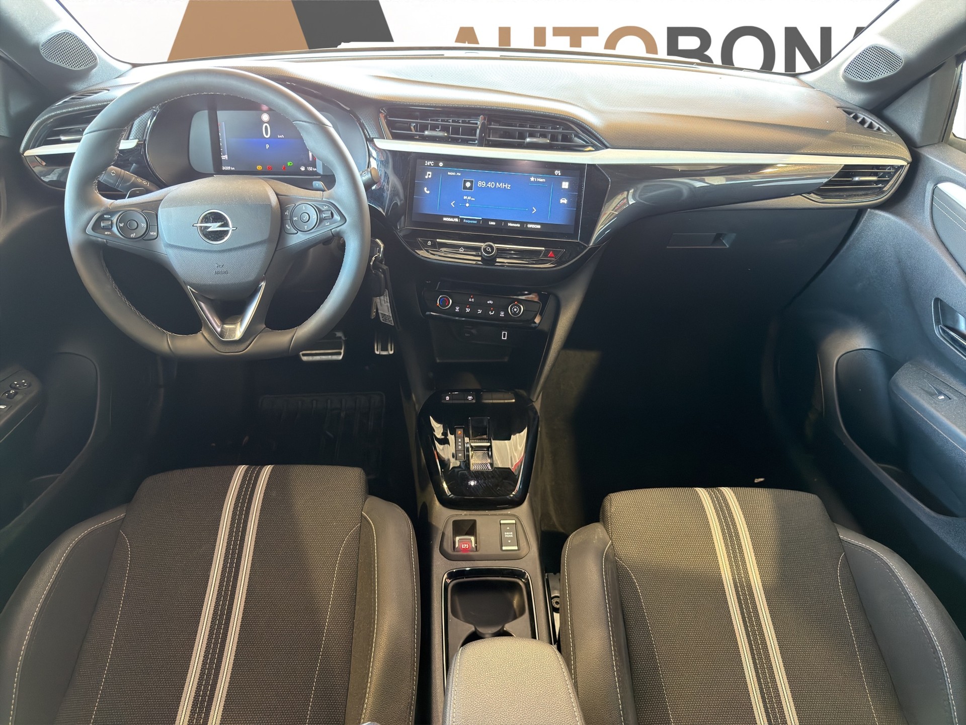 OPEL Corsa 1.2 T GS - 12