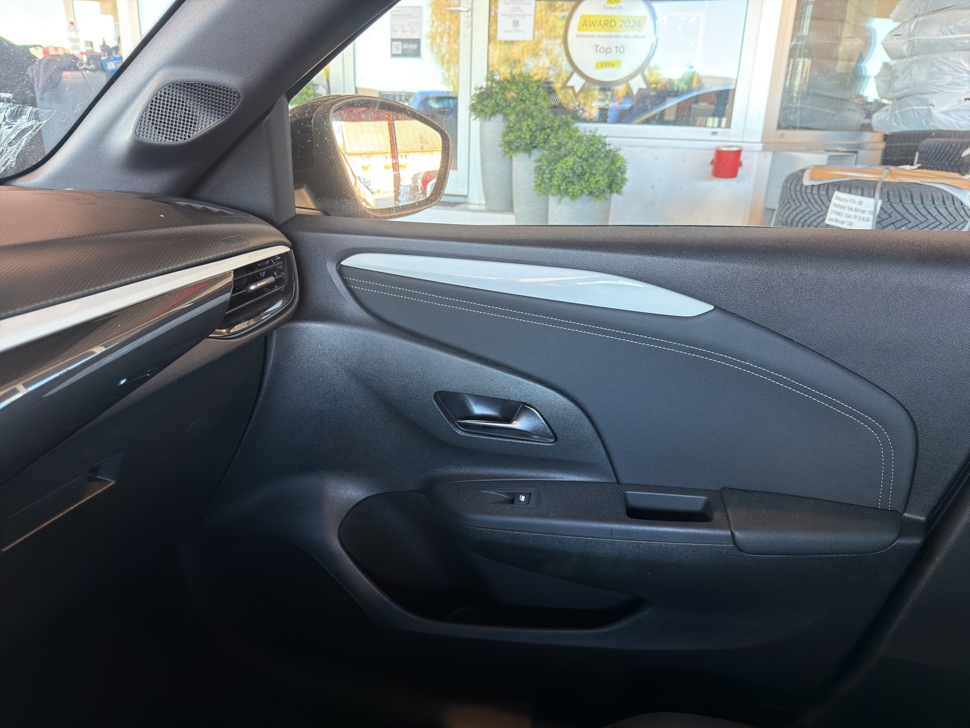 OPEL Corsa 1.2 T GS - 37