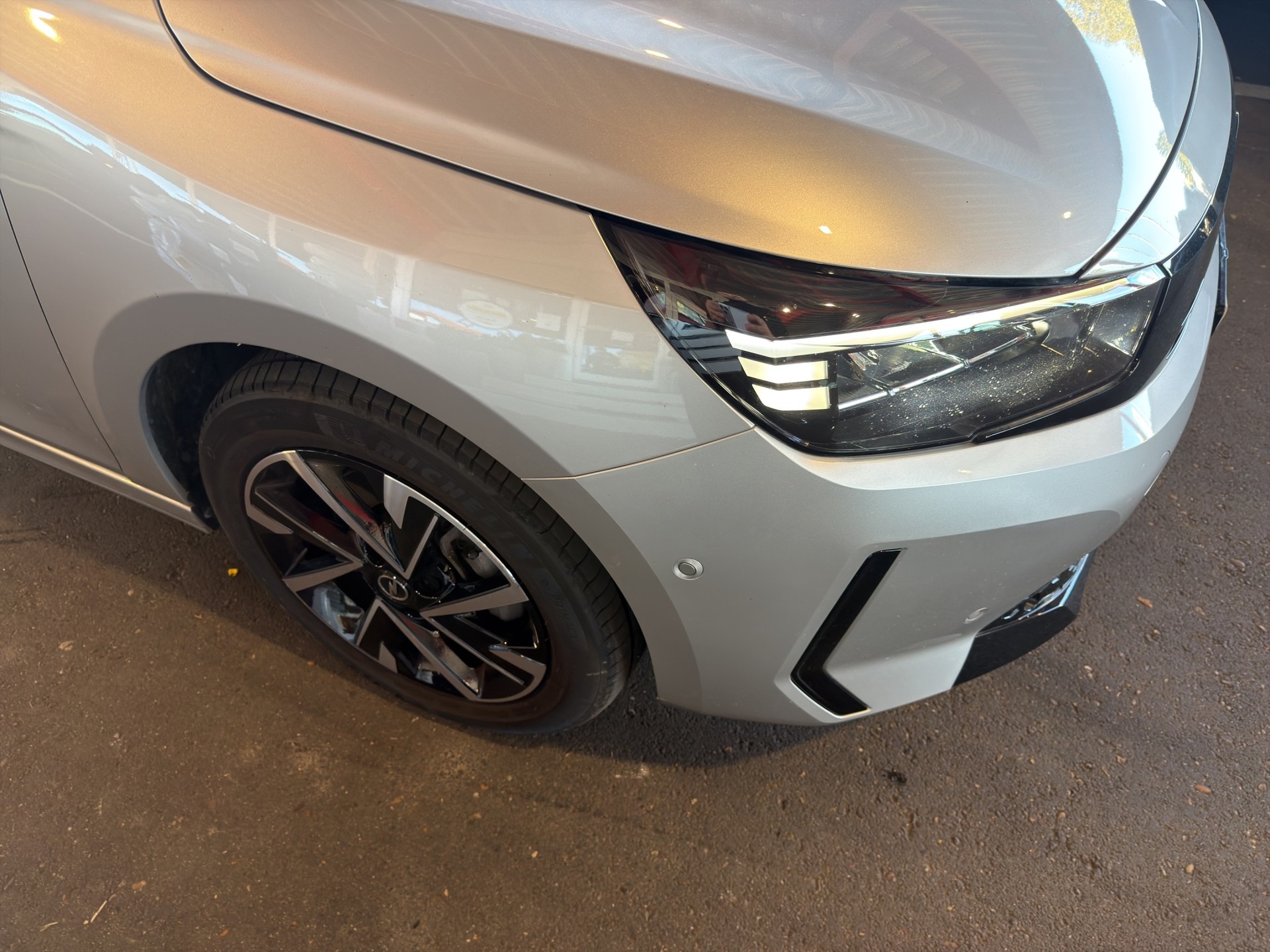 OPEL Corsa 1.2 T GS - 31