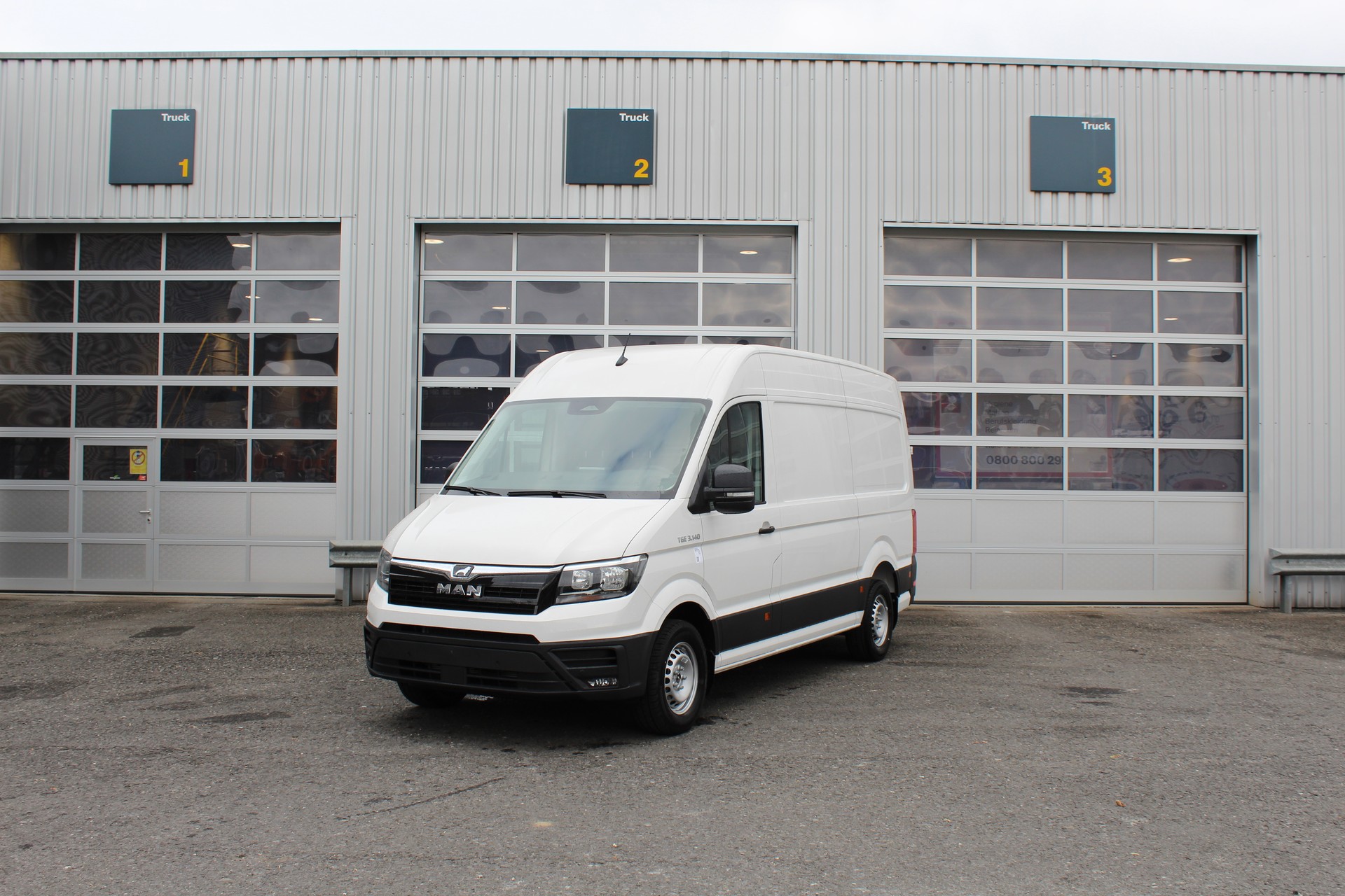 MAN TGE 3.180 Standard 4x4 A