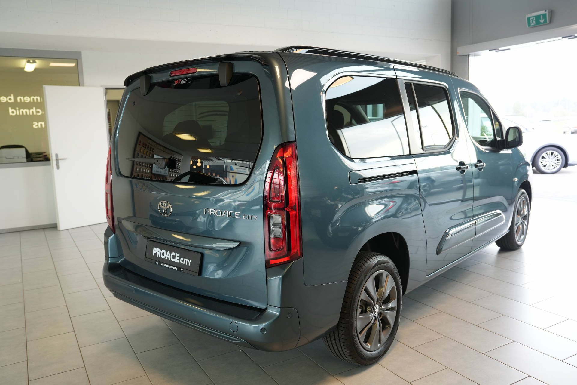 TOYOTA Proace City Verso L2 1.5 HDi 130 Style - 8