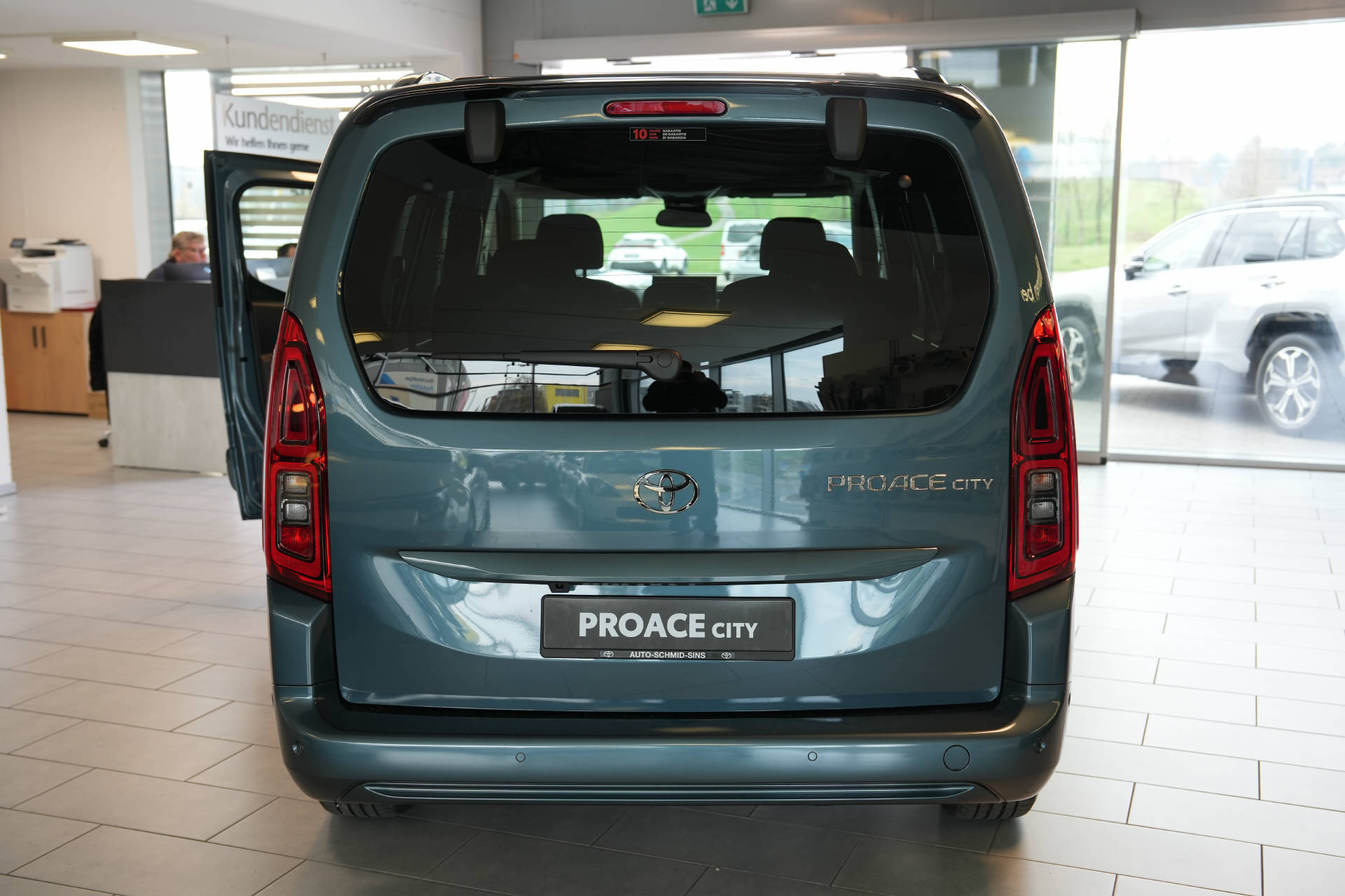 TOYOTA Proace City Verso L2 1.5 HDi 130 Style - 11