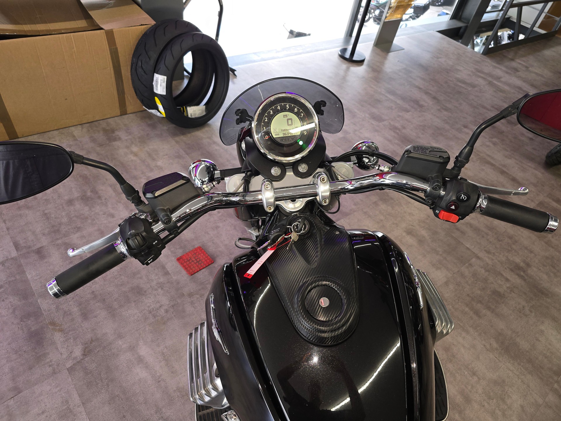 MOTO GUZZI California 1400 Touring - 11