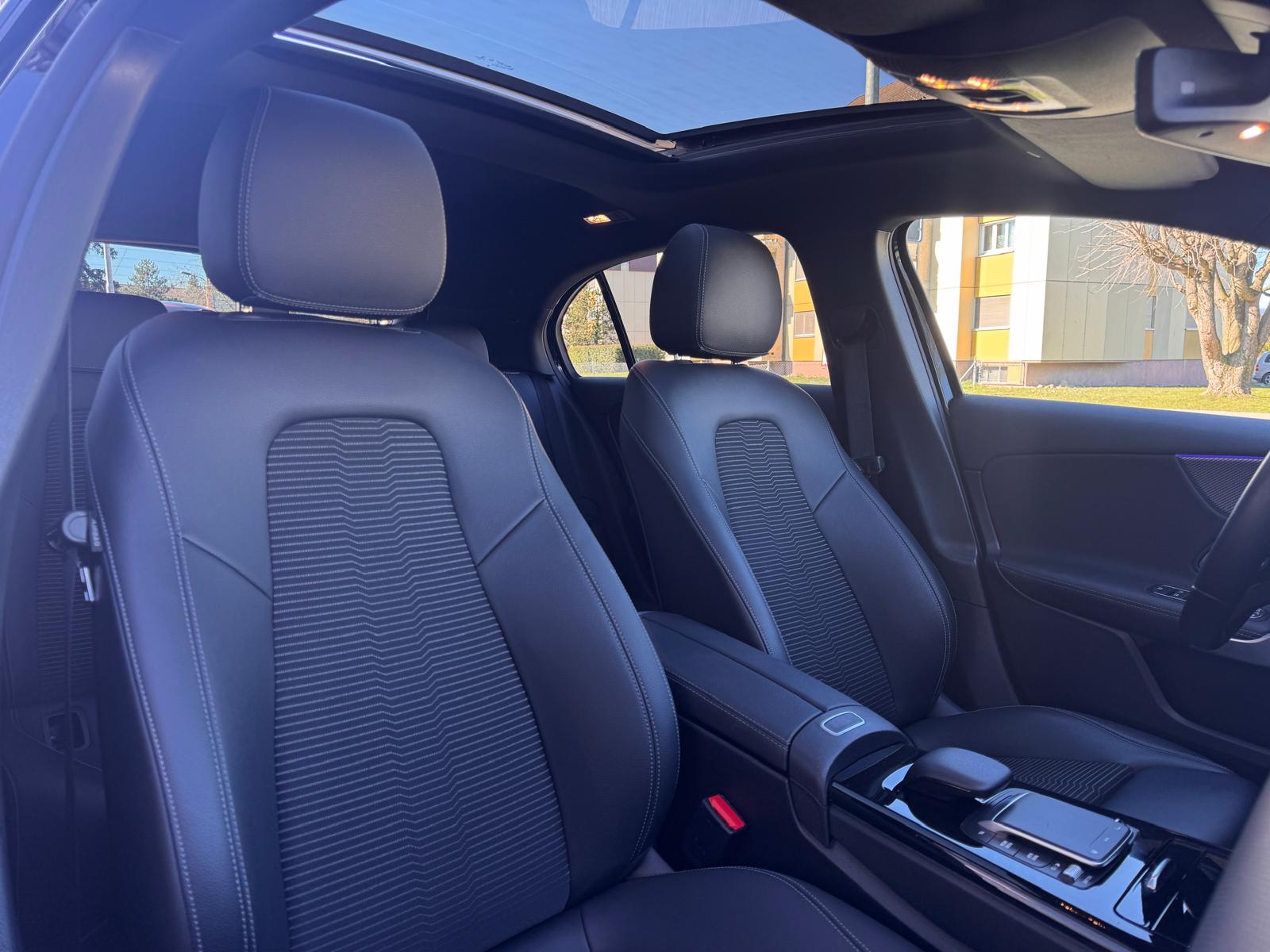 MERCEDES-BENZ A 180 7G-DCT - 3