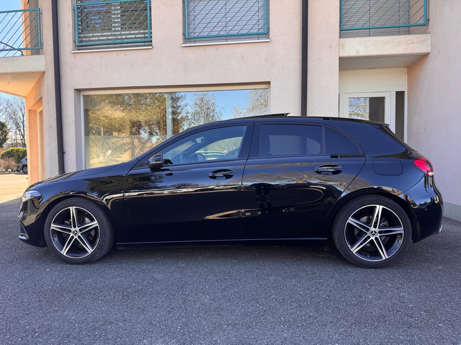 MERCEDES-BENZ A 180 7G-DCT - 10