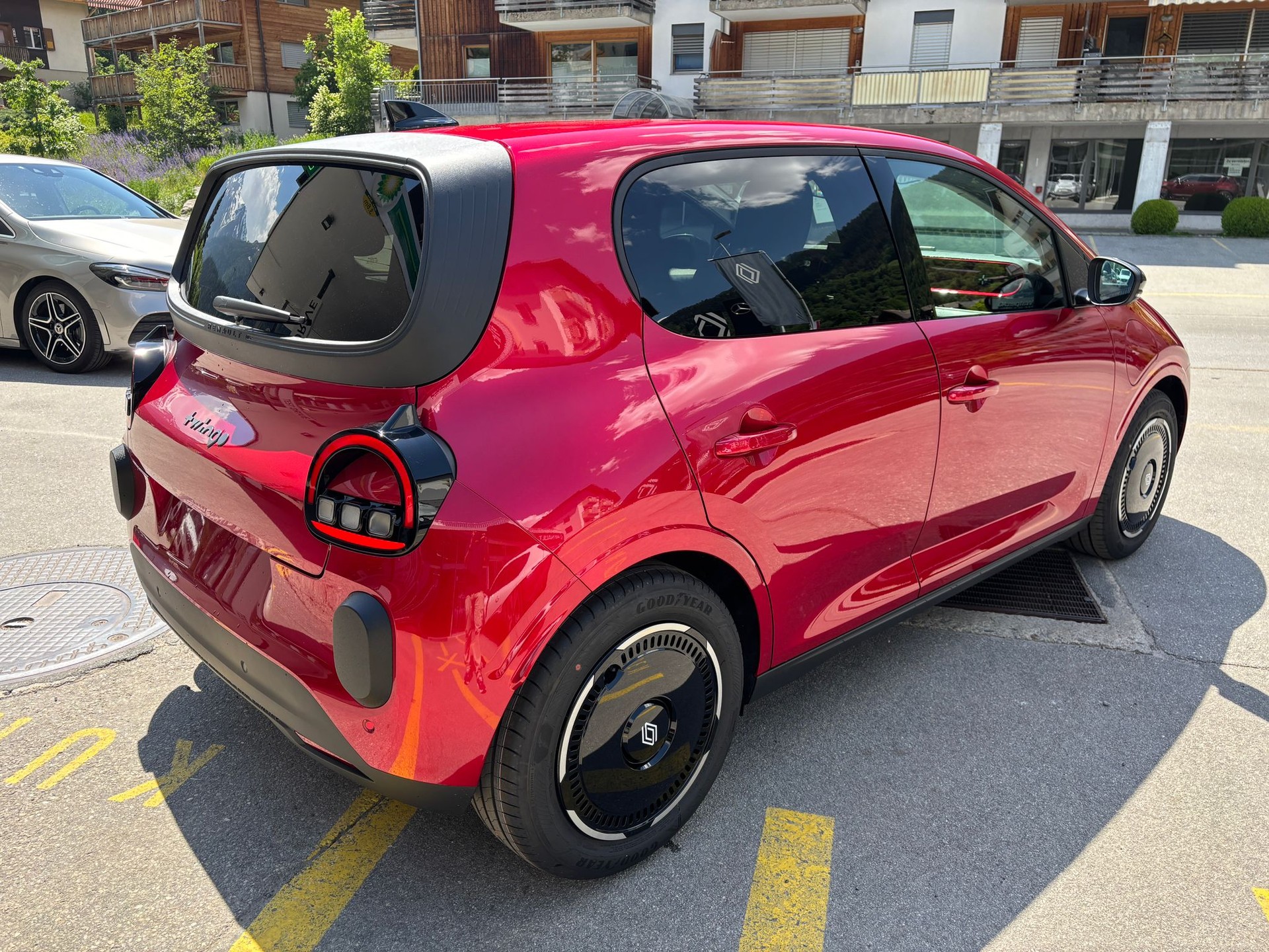 RENAULT Twingo 27kWh Techno - 3