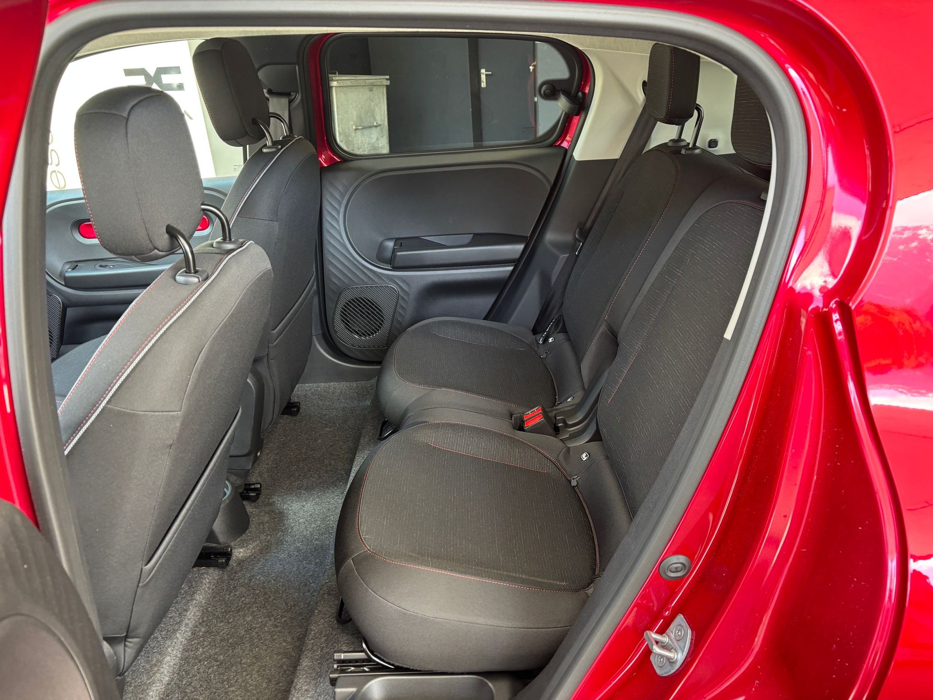 RENAULT Twingo 27kWh Techno - 10
