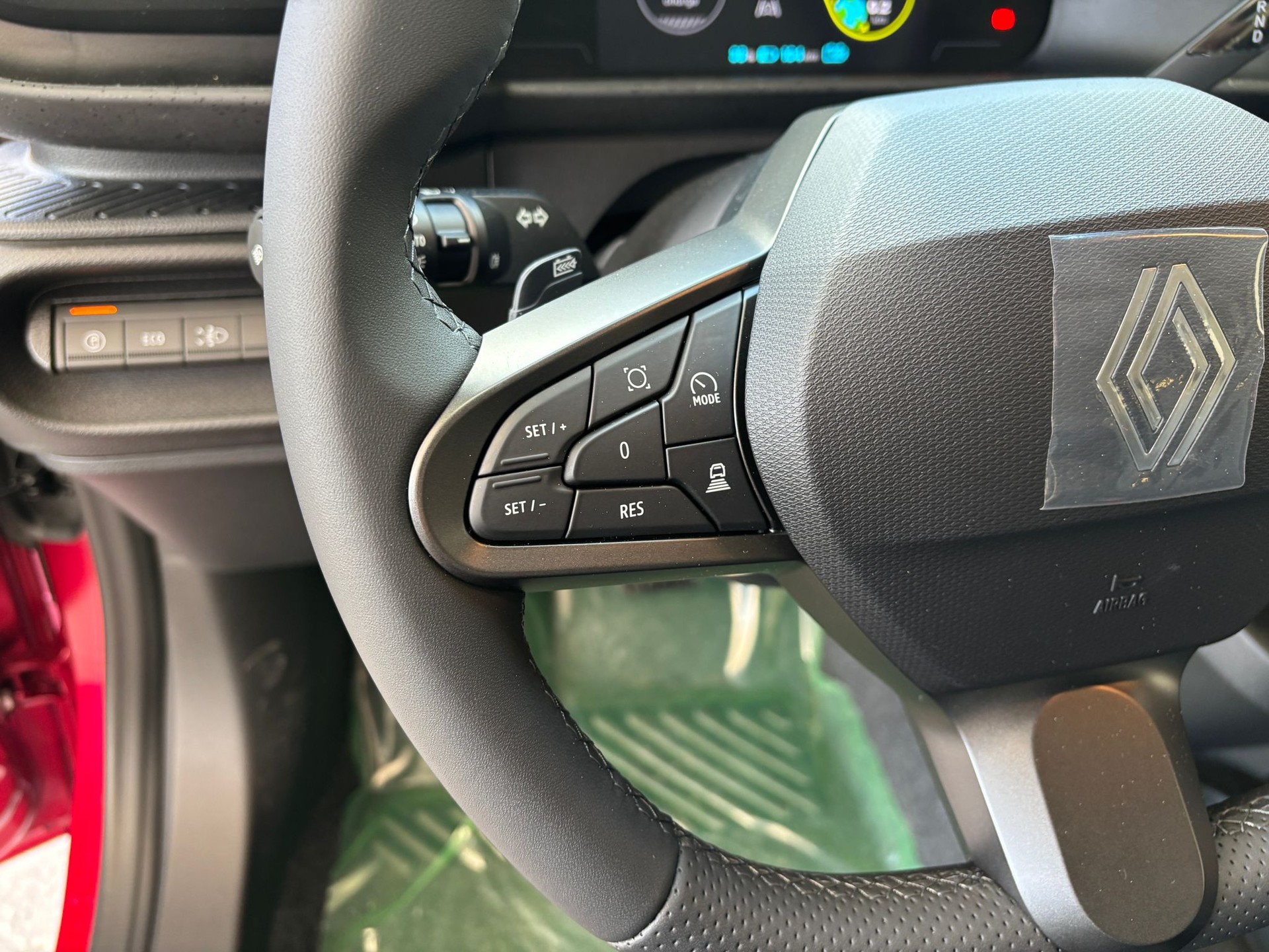 RENAULT Twingo 27kWh Techno - 9