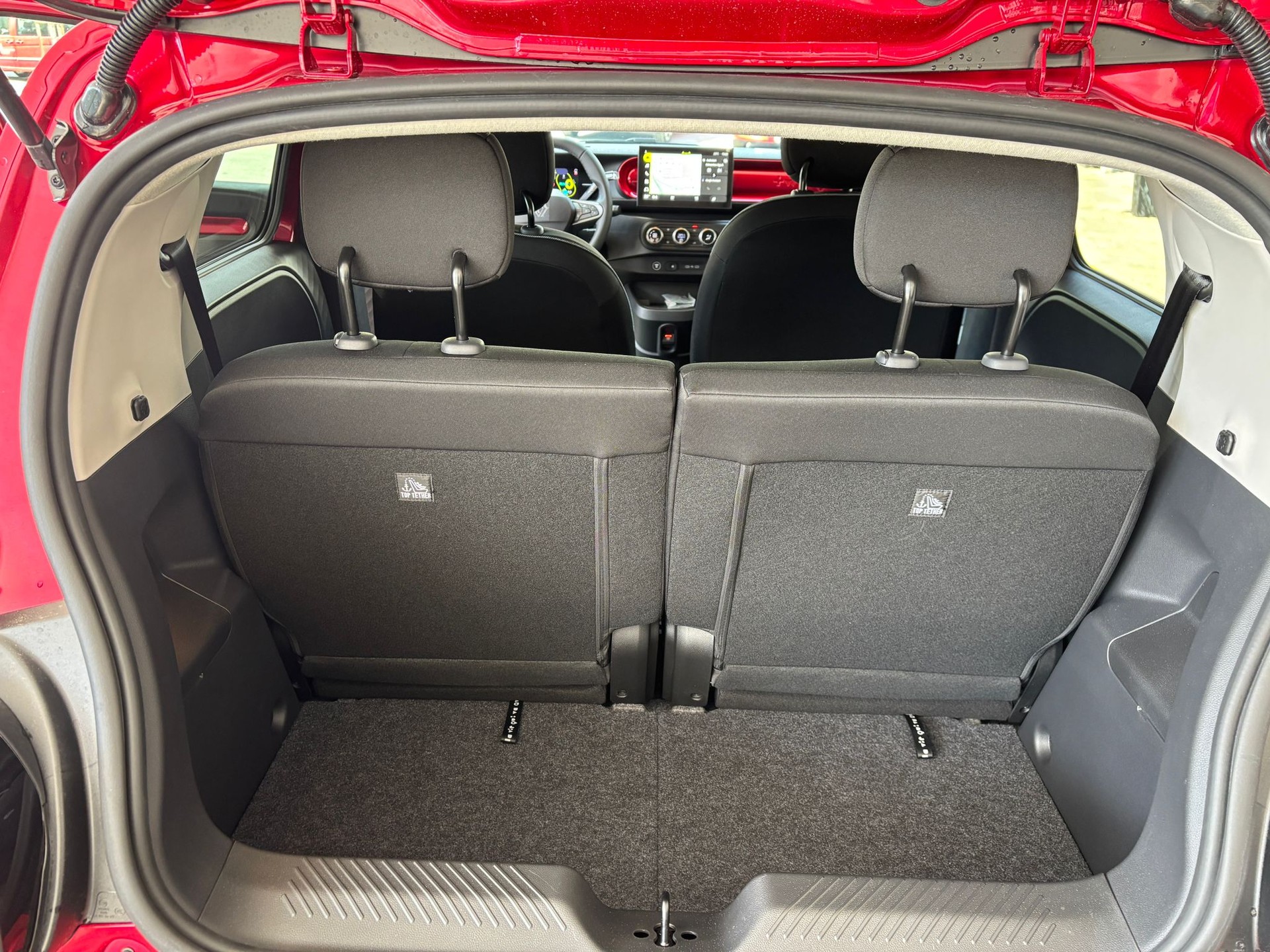 RENAULT Twingo 27kWh Techno - 11