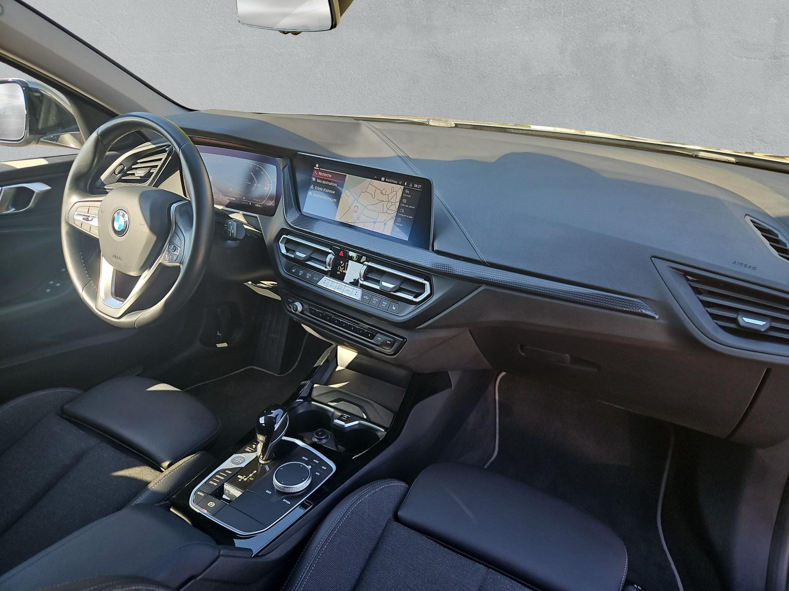 BMW 118i Sport Line F40(CH) - 15