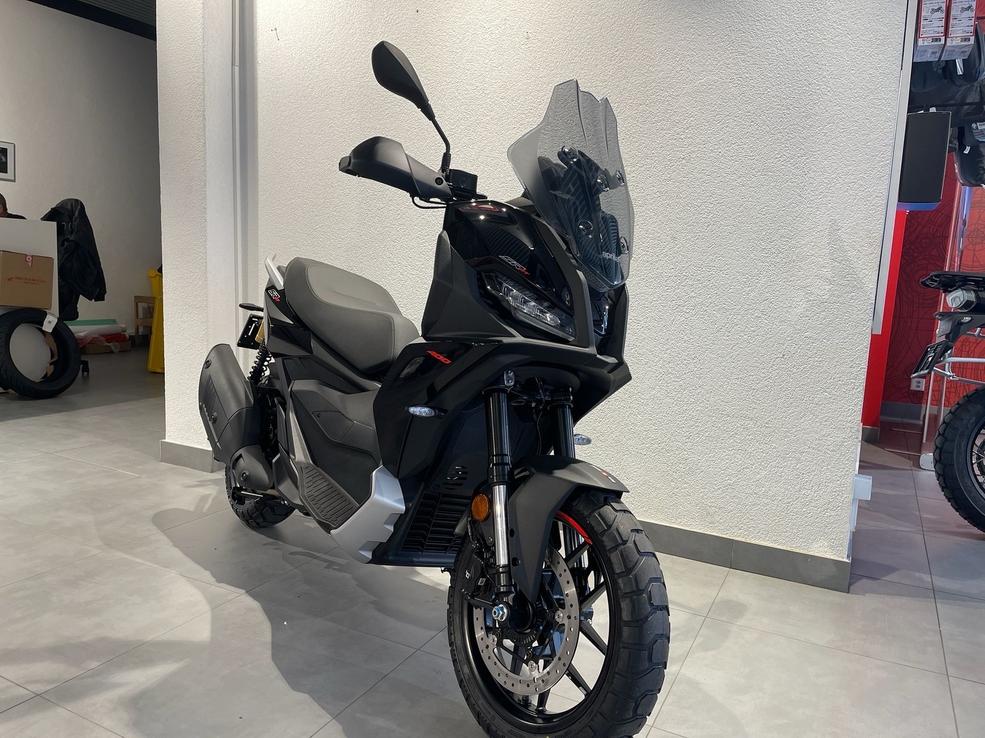 APRILIA SR 400 GT | Vorführfahrzeug | ABS | Garantie - 2