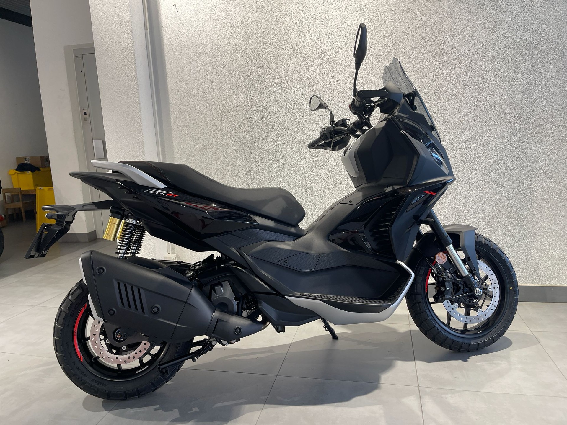 APRILIA SR 400 GT | Vorführfahrzeug | ABS | Garantie - 10