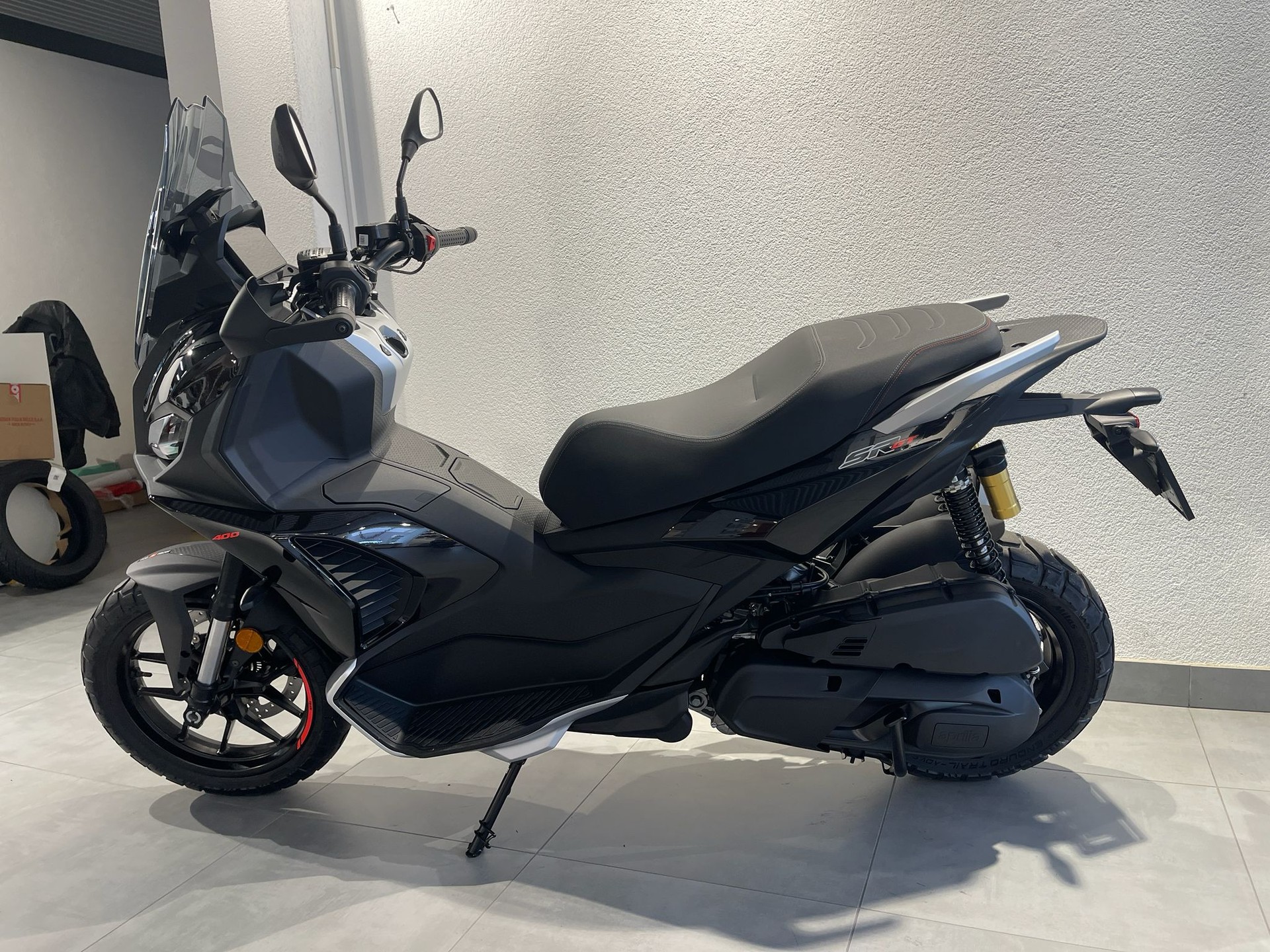 APRILIA SR 400 GT | Vorführfahrzeug | ABS | Garantie - 15