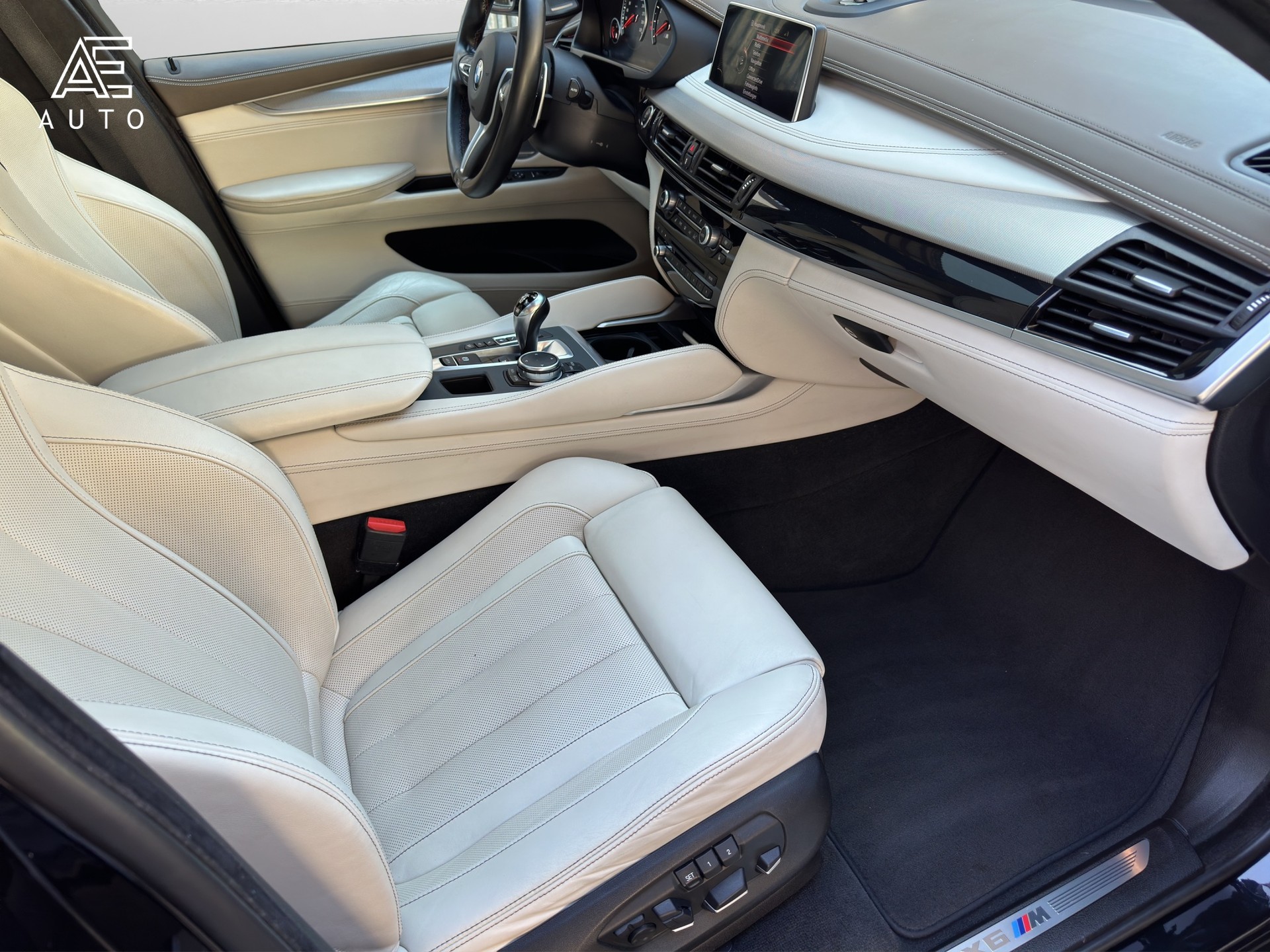 BMW X6M Steptronic - 10