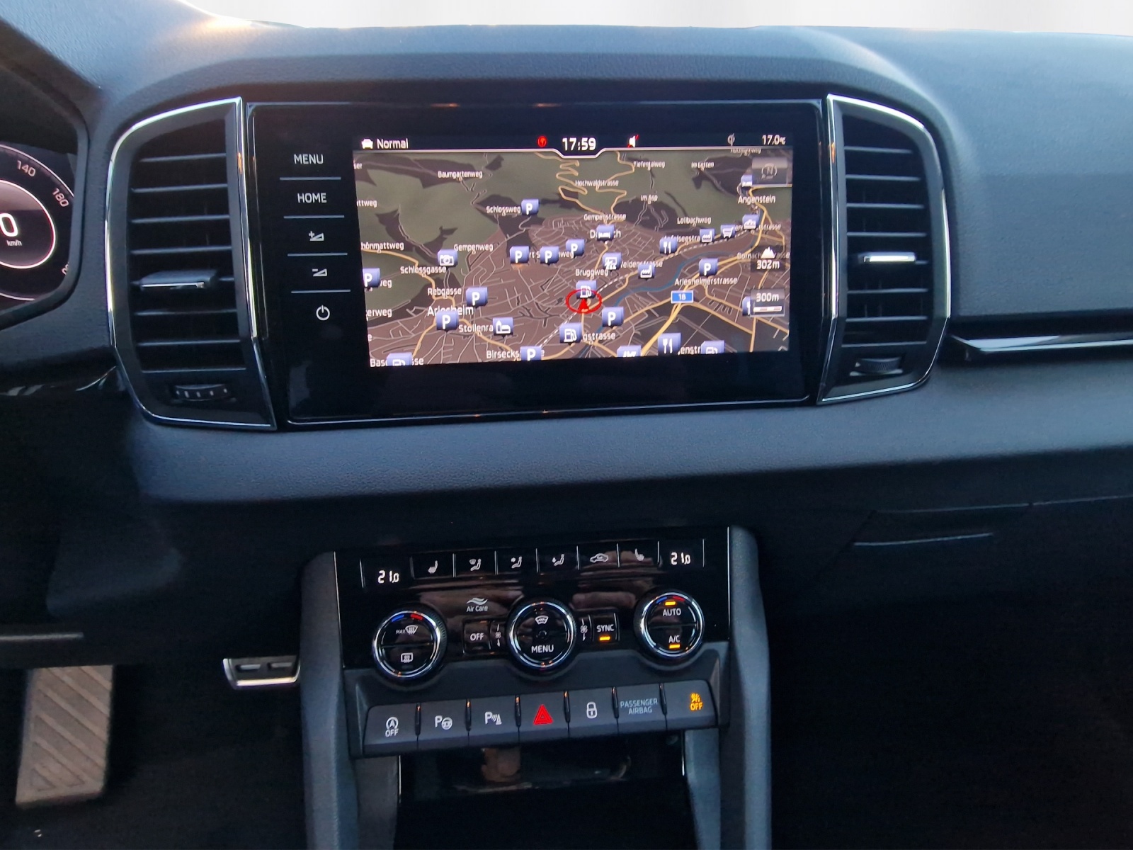 SKODA Karoq 1.5 TSI ACT Style DSG - 9