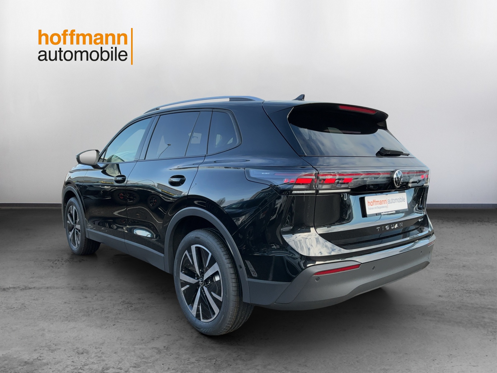 VW Tiguan 2.0 TSI DSG United 4Motion - 6