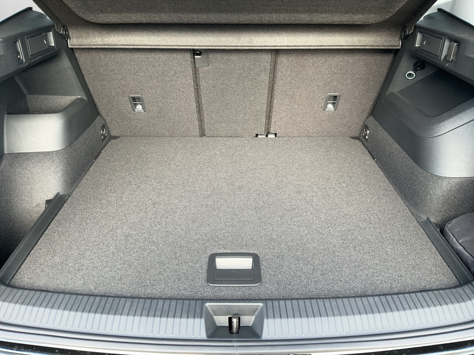 VW Tiguan 2.0 TSI DSG United 4Motion - 12