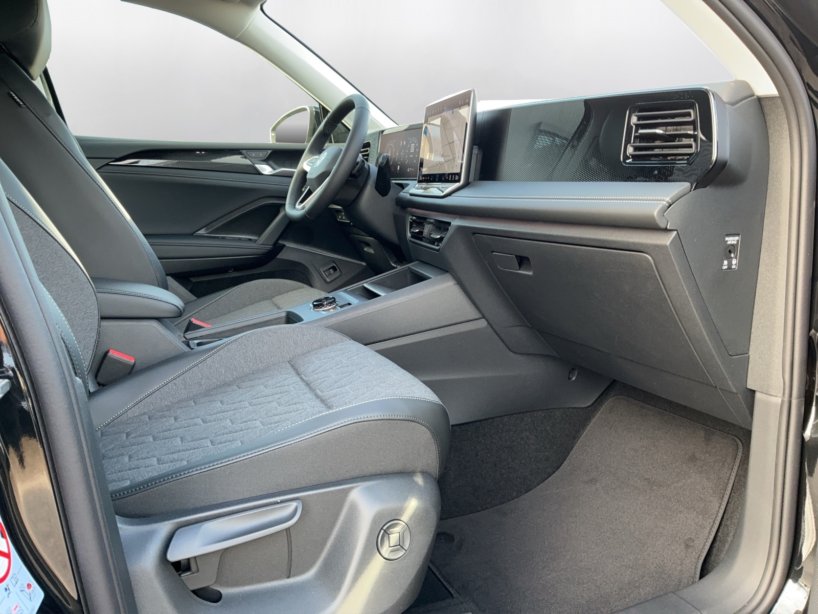 VW Tiguan 2.0 TSI DSG United 4Motion - 14