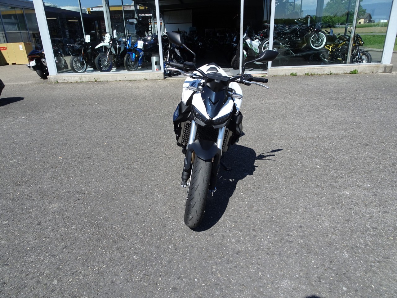 HONDA CB 1000 Hornet - 3