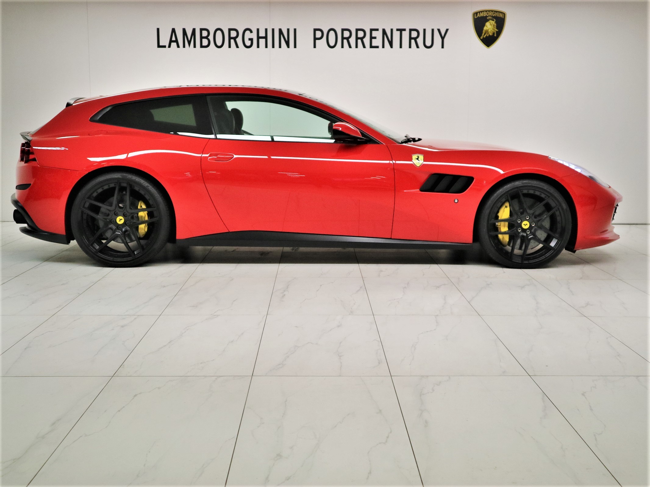 GTC 4 Lusso thumbnail n°1