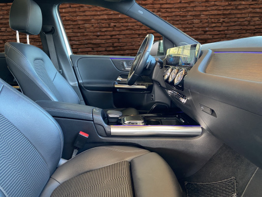 MERCEDES-BENZ B 200 d Progressive - 12