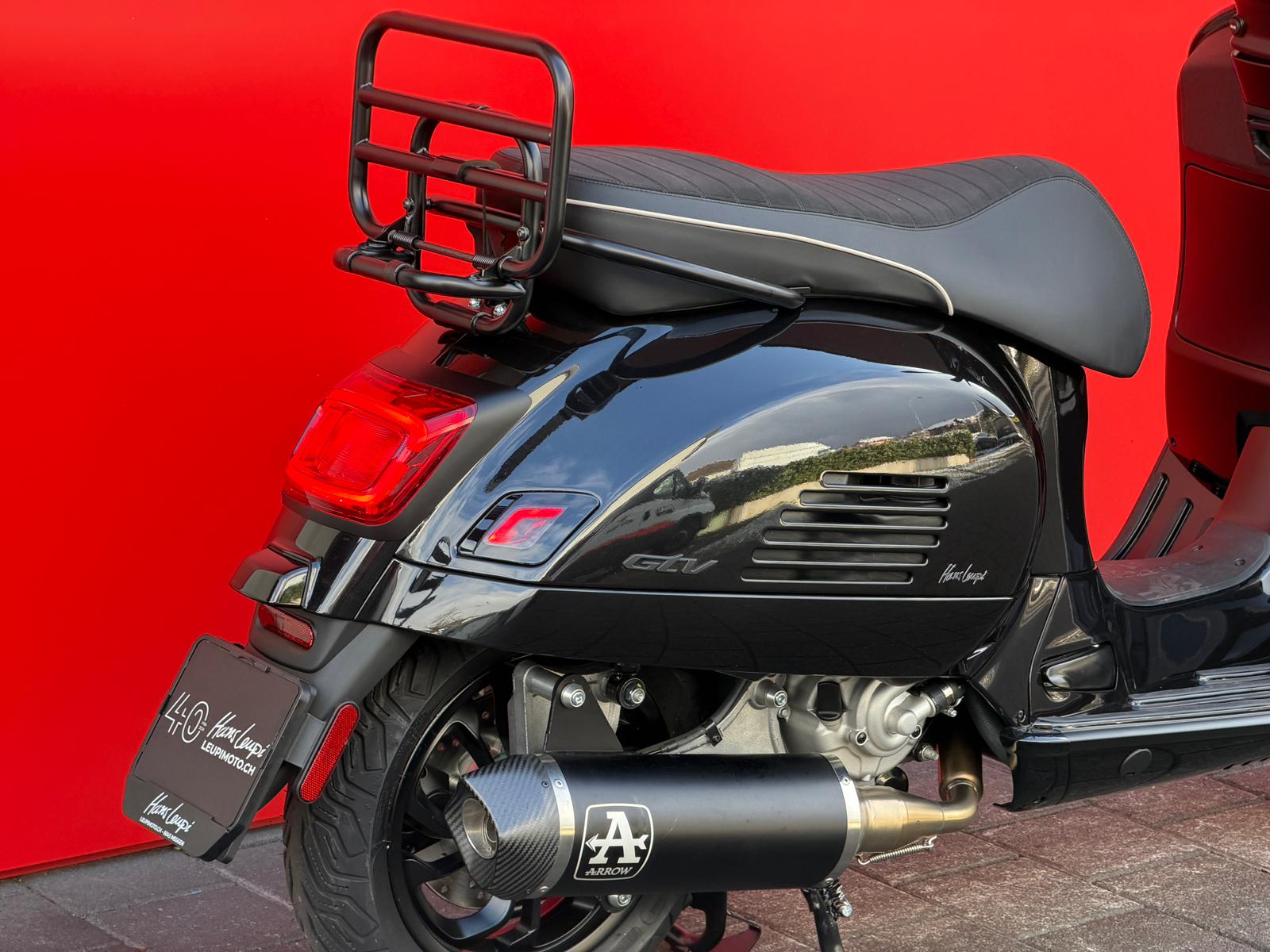 PIAGGIO Vespa GTV 300 Black Edition - 7