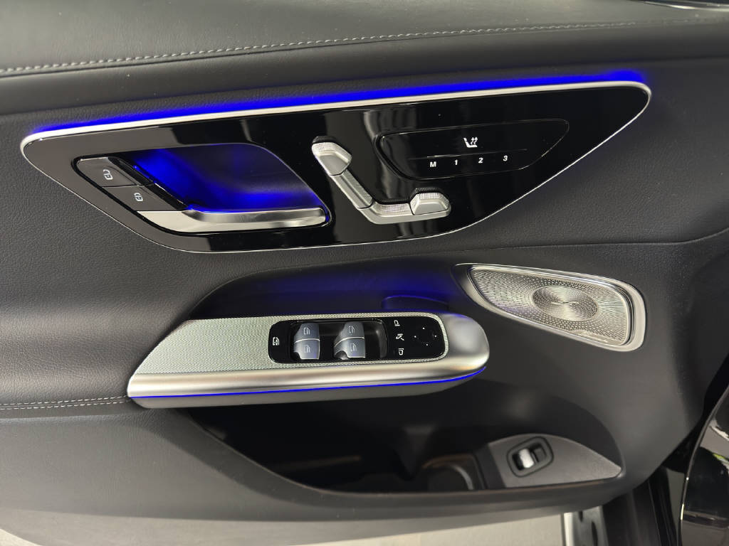 MERCEDES-BENZ GLC 220 d AMG Line 4Matic - 6