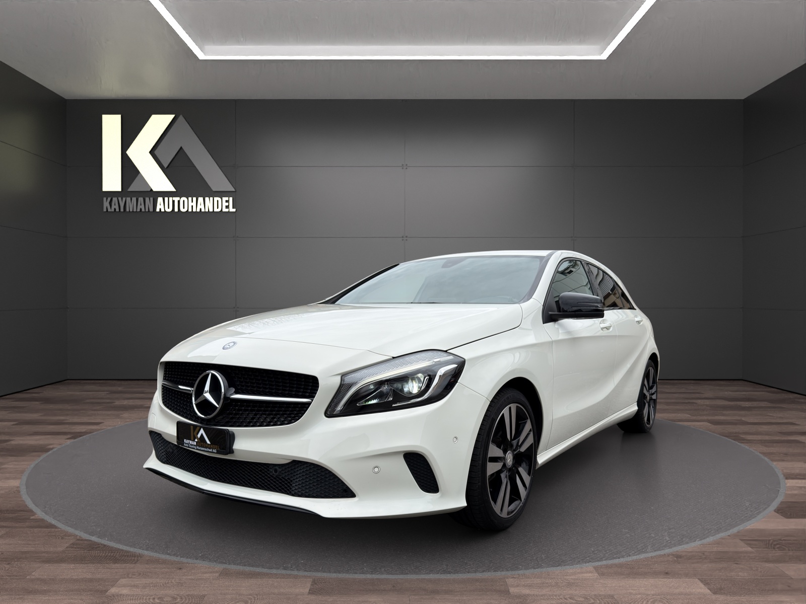 MERCEDES-BENZ A 180 Night Star 7G-DCT Ab MFK | Top Angebot inkl Garantie - 1
