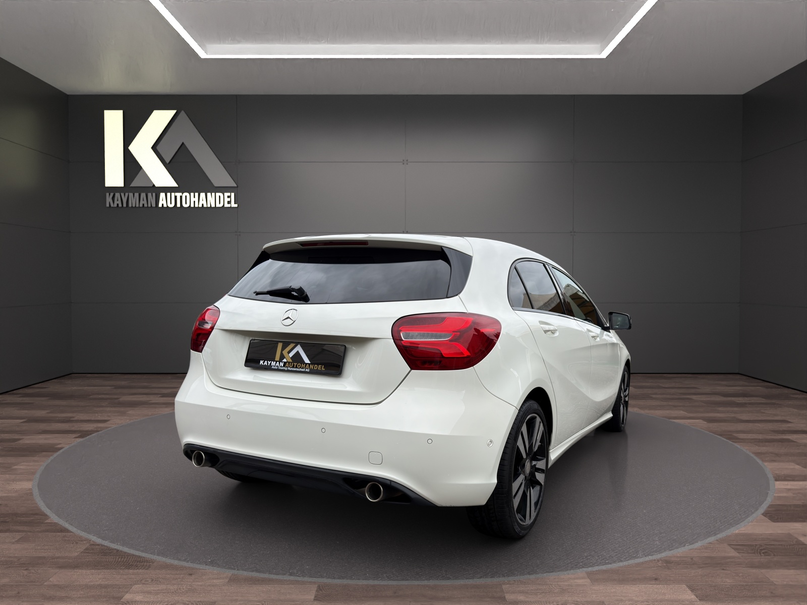 MERCEDES-BENZ A 180 Night Star 7G-DCT Ab MFK | Top Angebot inkl Garantie - 4