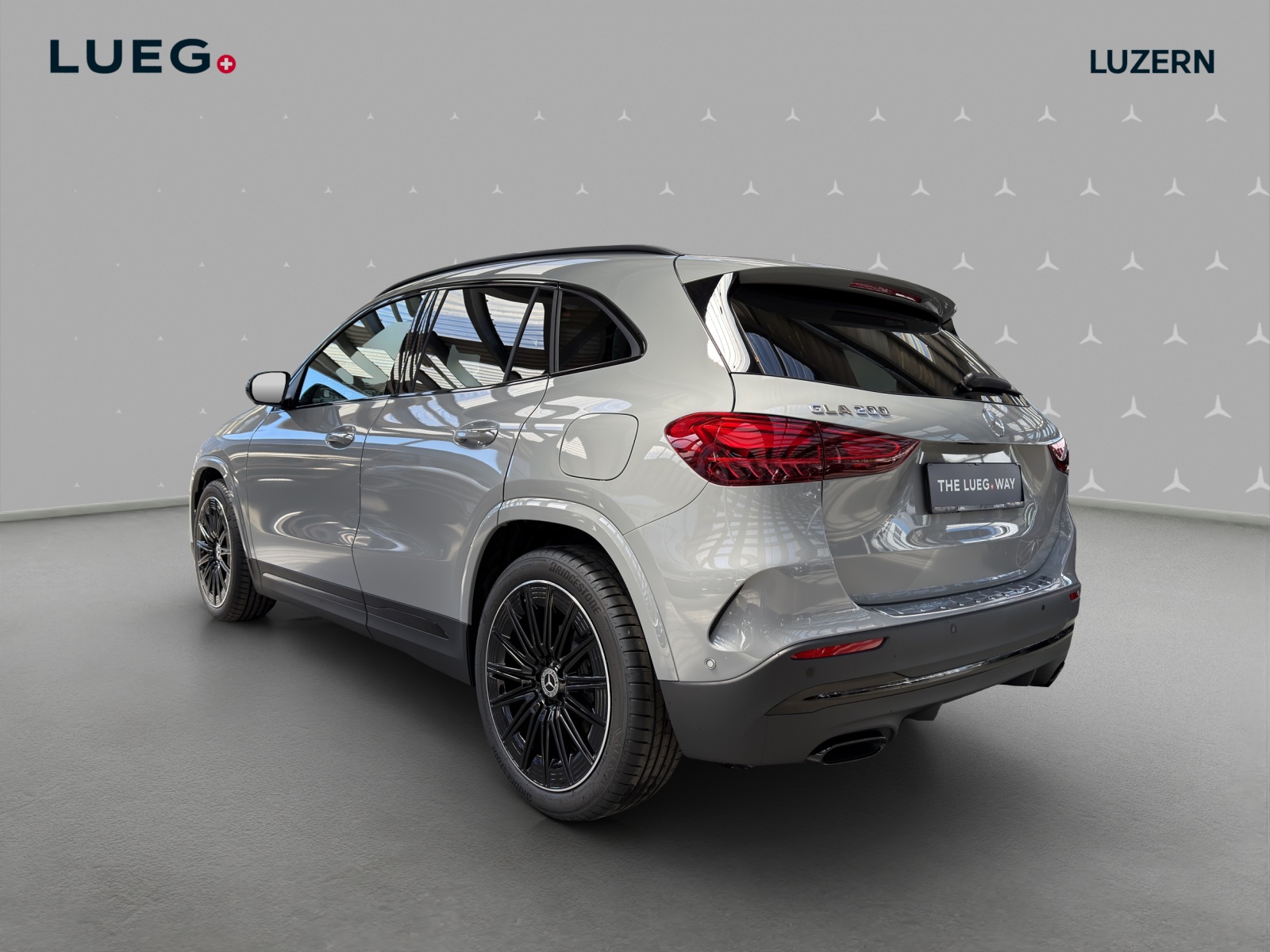 MERCEDES-BENZ GLA 200 Night Star 7G-DCT - 3