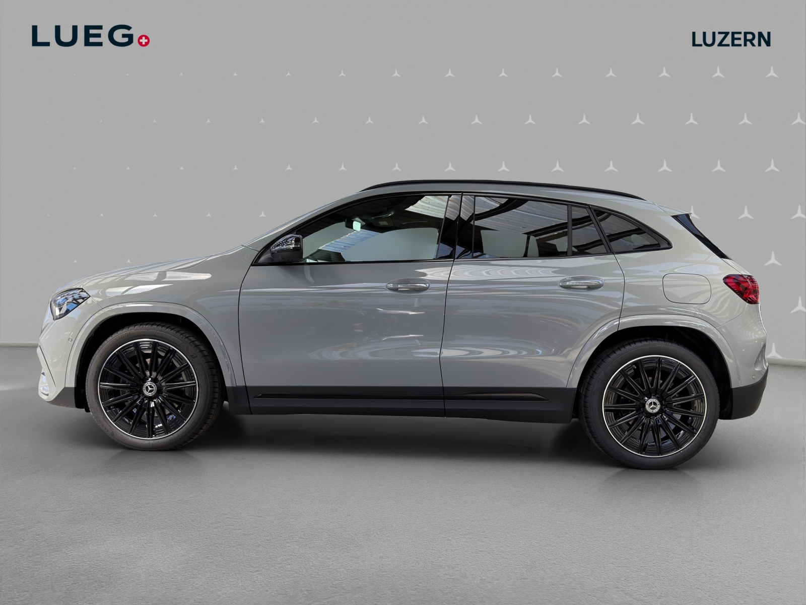 MERCEDES-BENZ GLA 200 Night Star 7G-DCT - 2
