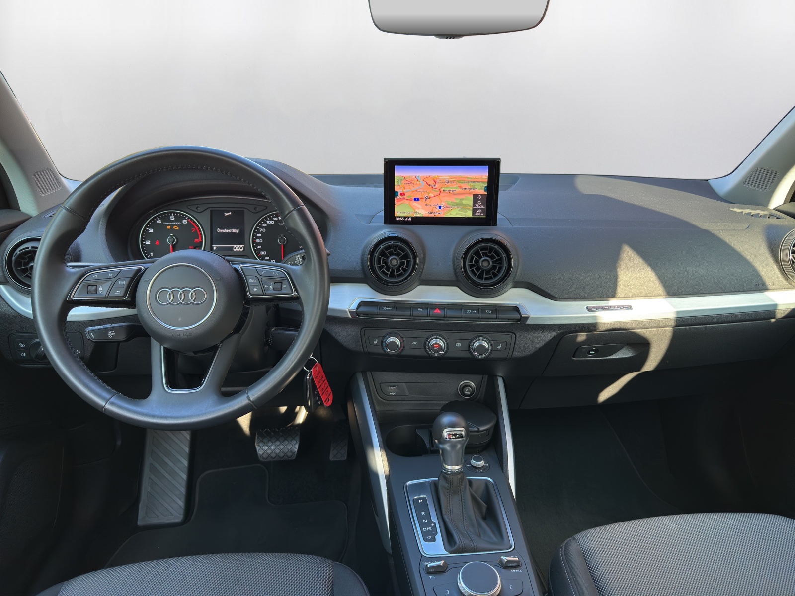 AUDI Q2 2.0 TFSI sport quattro S-tronic - 7