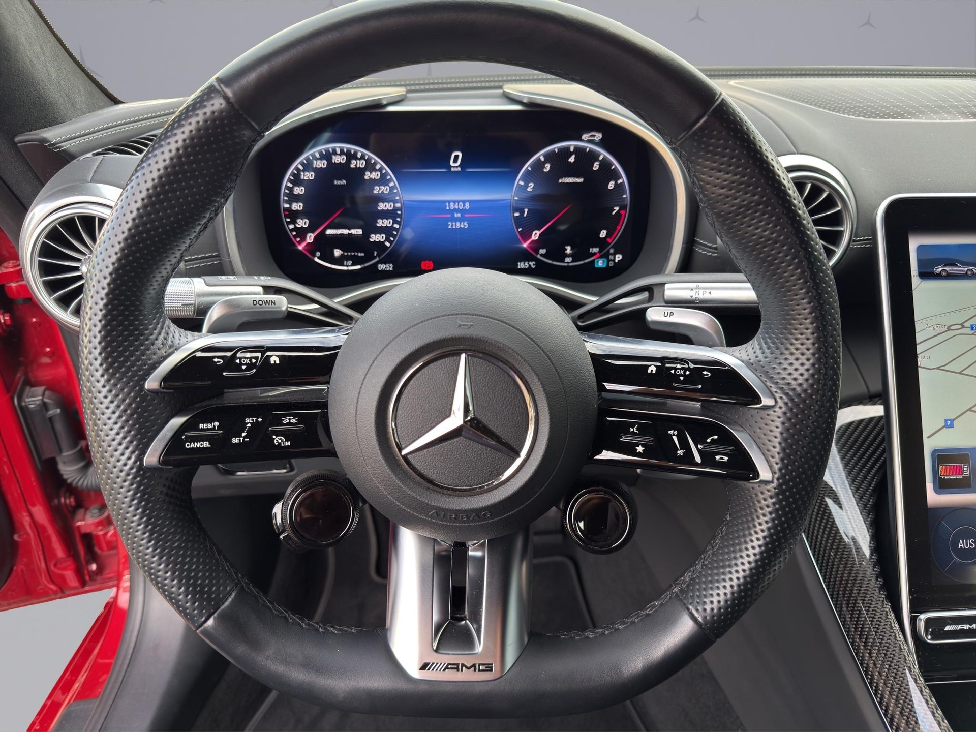 MERCEDES-BENZ AMG SL 63 4matic+ - 11