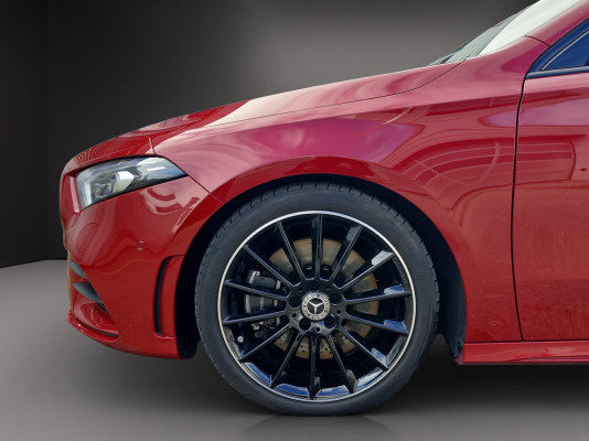 MERCEDES-BENZ A 250 AMG Line 4Matic - 8