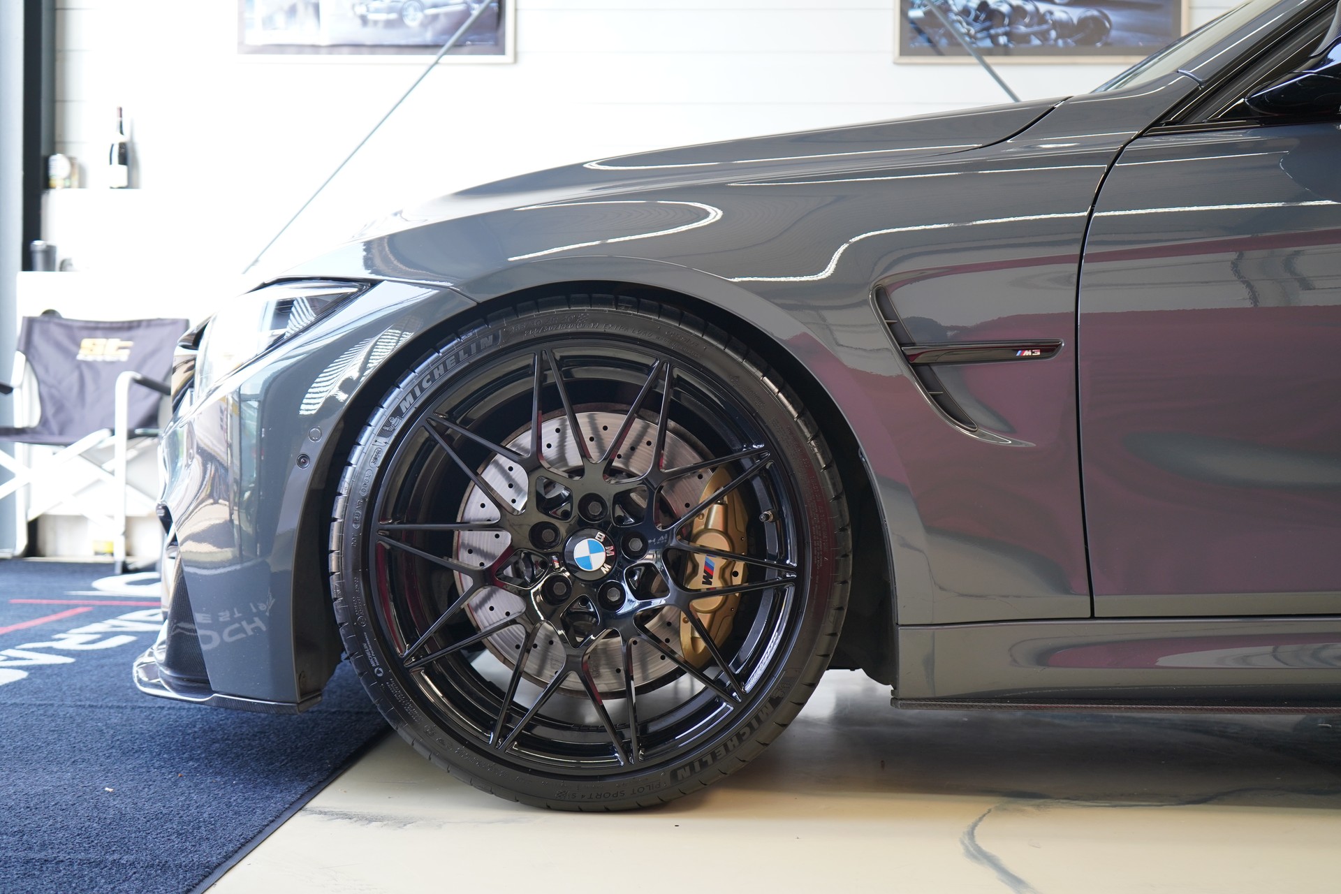 BMW M3 Competition Drivelogic / Grigio Telesto Perl ** - 15