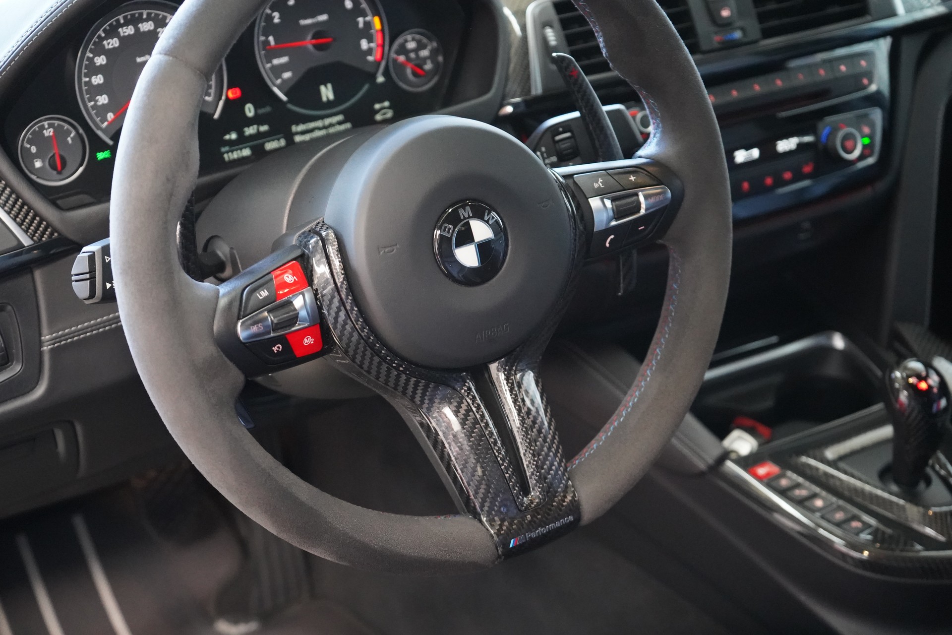 BMW M3 Competition Drivelogic / Grigio Telesto Perl ** - 18