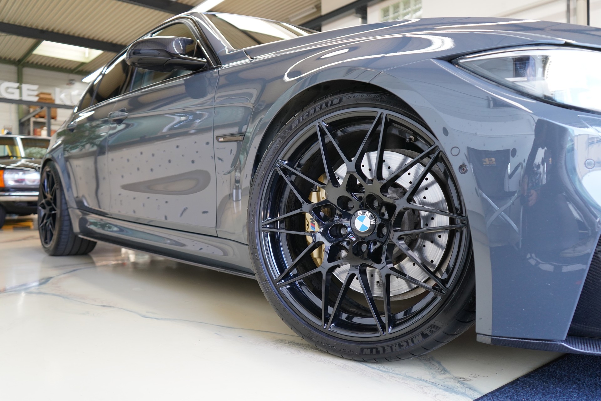 BMW M3 Competition Drivelogic / Grigio Telesto Perl ** - 14