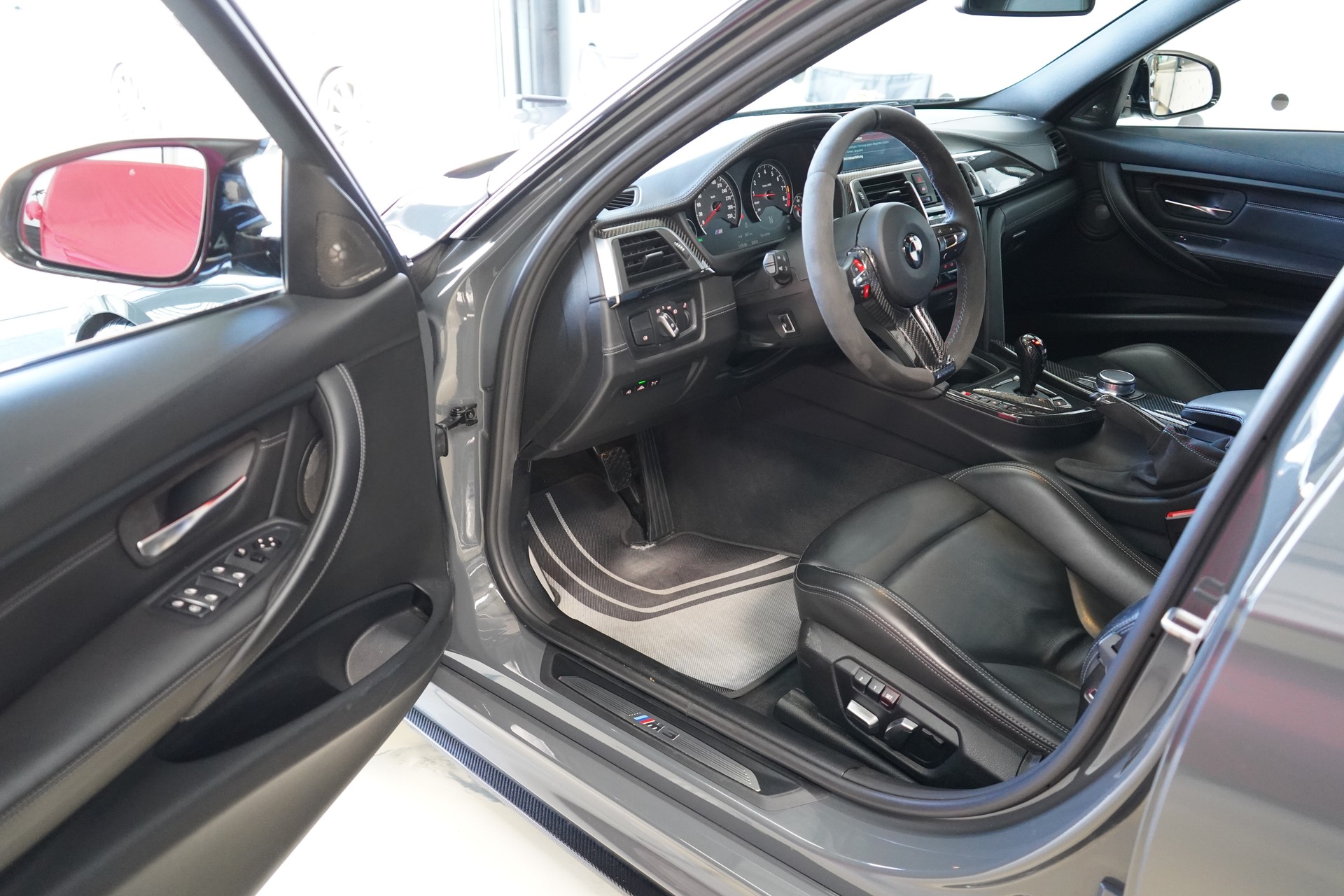 BMW M3 Competition Drivelogic / Grigio Telesto Perl ** - 16